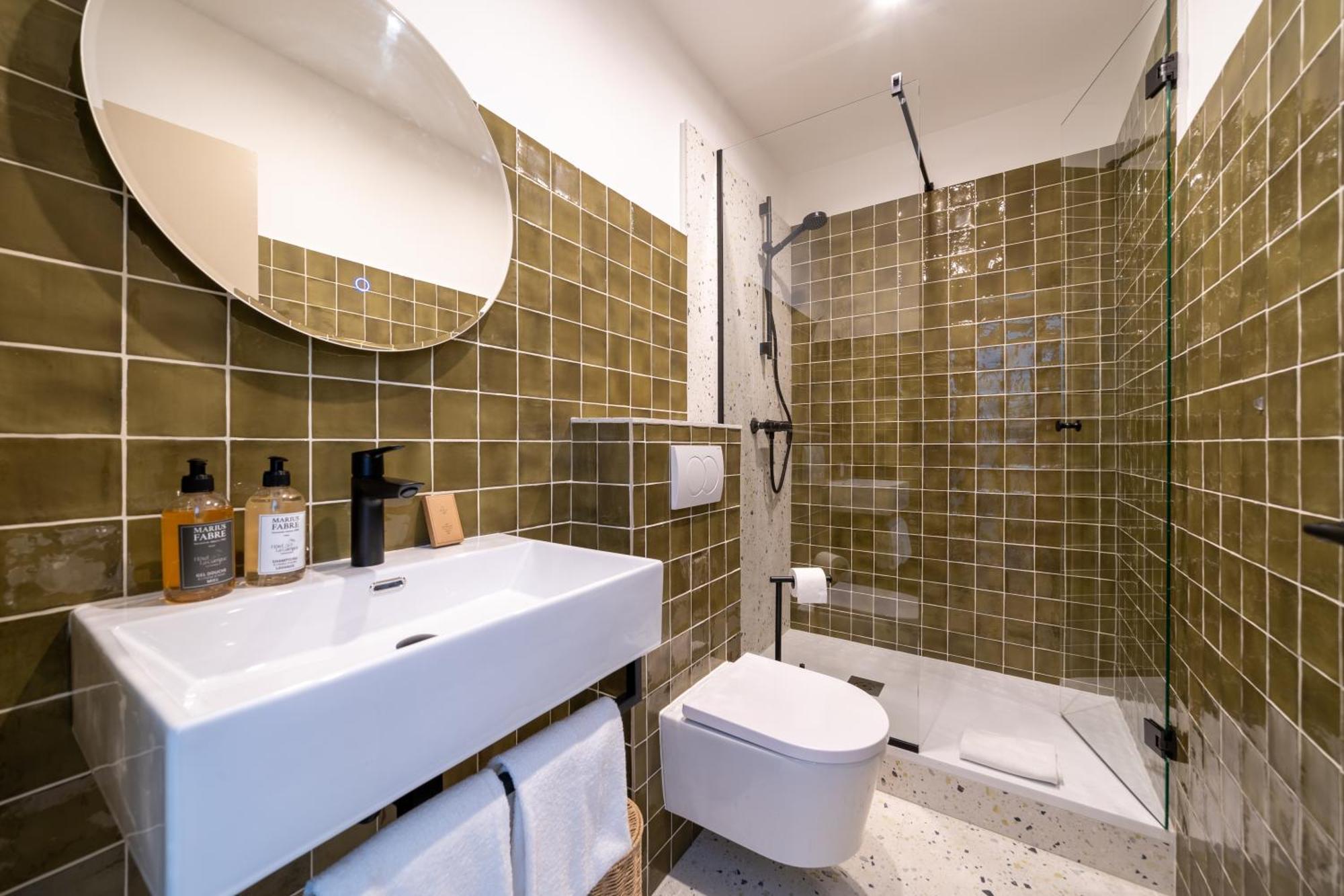 Hotel La Garrigue & Bar Piscine فيناسك المظهر الخارجي الصورة